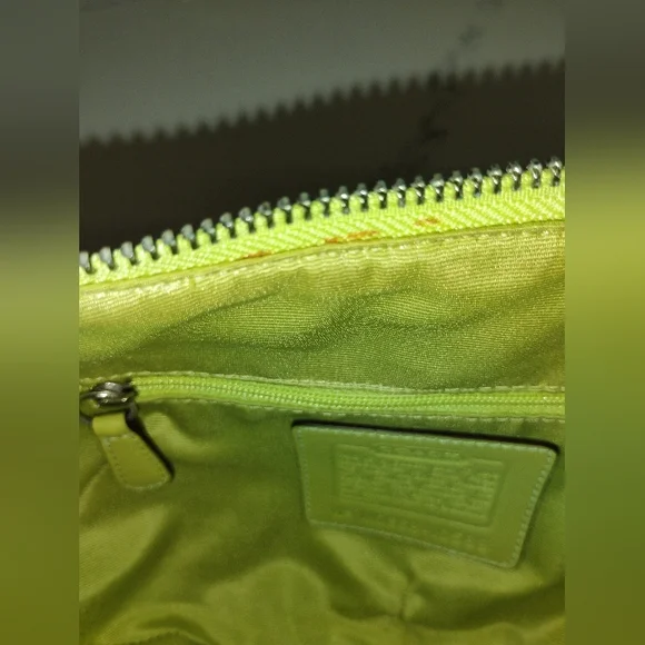 NEW Coach Signature Hobo Bag - Green/White - Picture 10 of 13